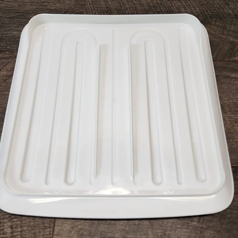 Rubbermaid vintage hard